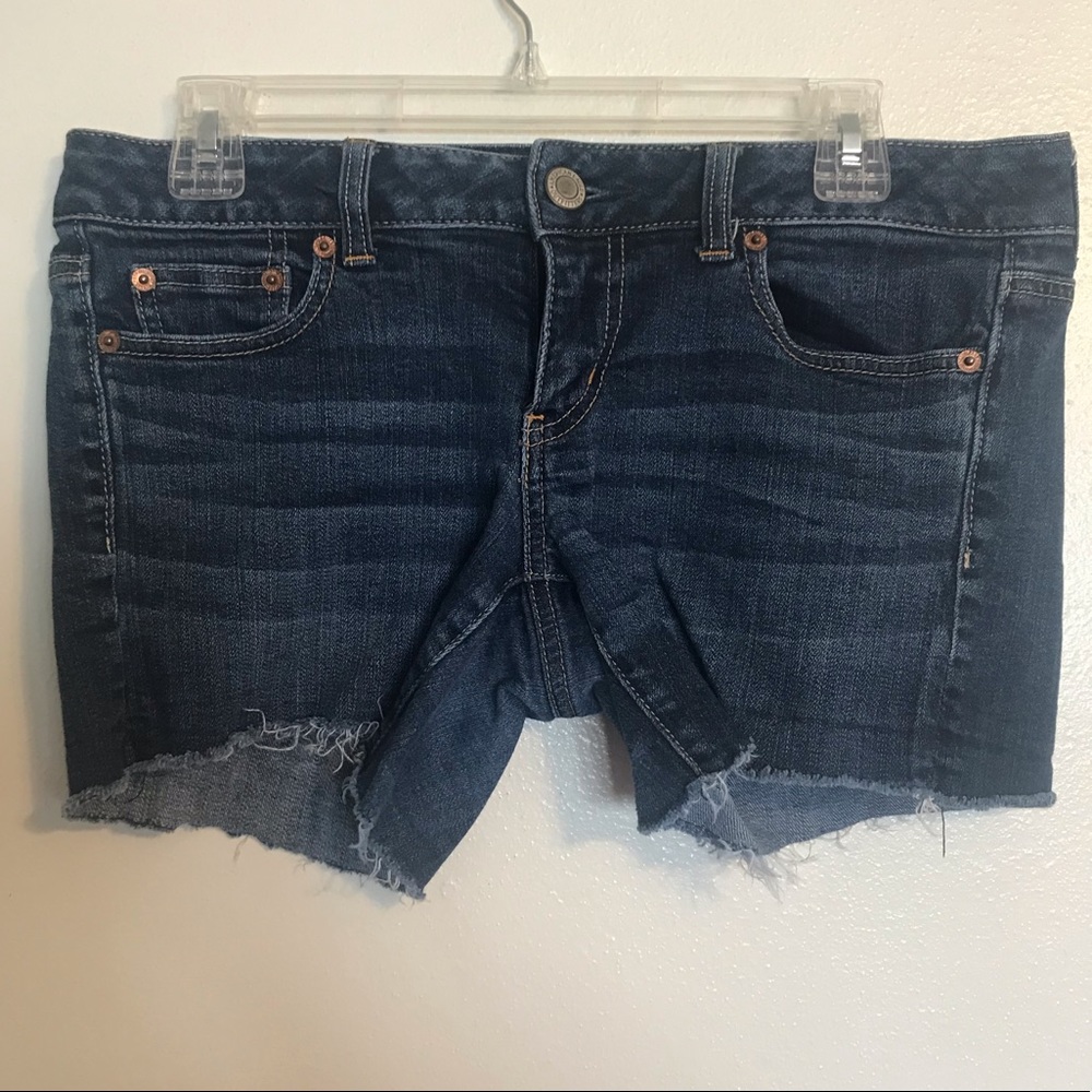 American Eagle | Cutoff Shorts Size 8